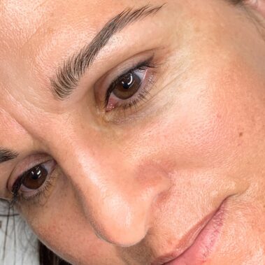Micropigmentación de ojos en Valencia